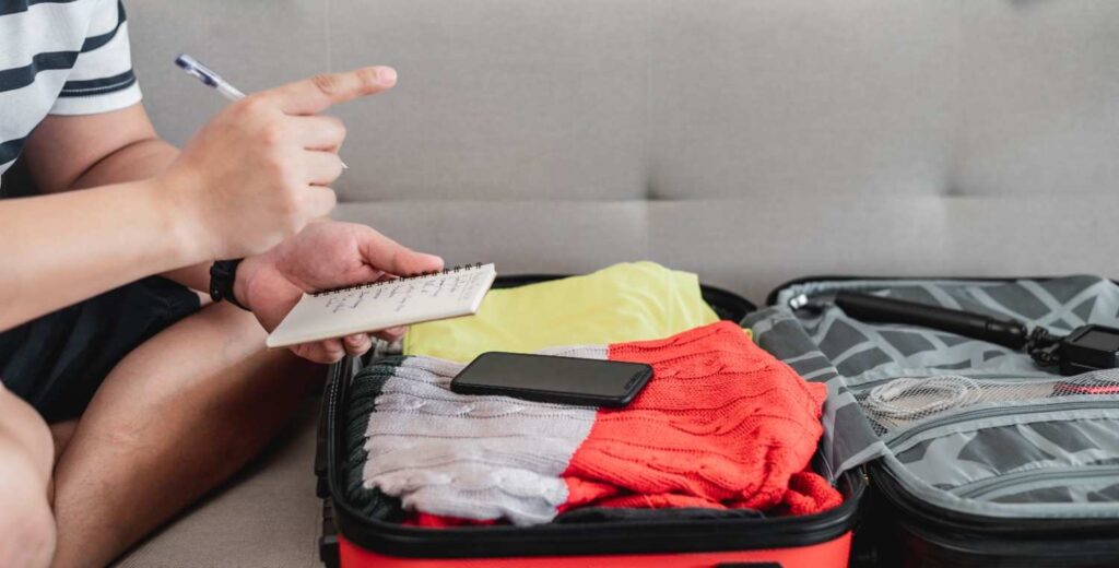 10 Genius Packing Hacks That Will Change How You Travel Forever 4 multiple choice clothing