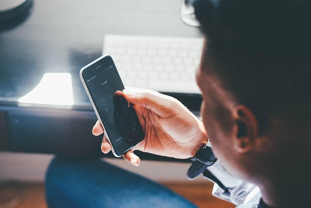 These ‘Wrong Phone Number’ Scams Are Hilariously Creepy—But Also Seriously Dangerous These ‘Wrong Phone Number’ Scams Are Hilariously Creepy—But Also Seriously Dangerous