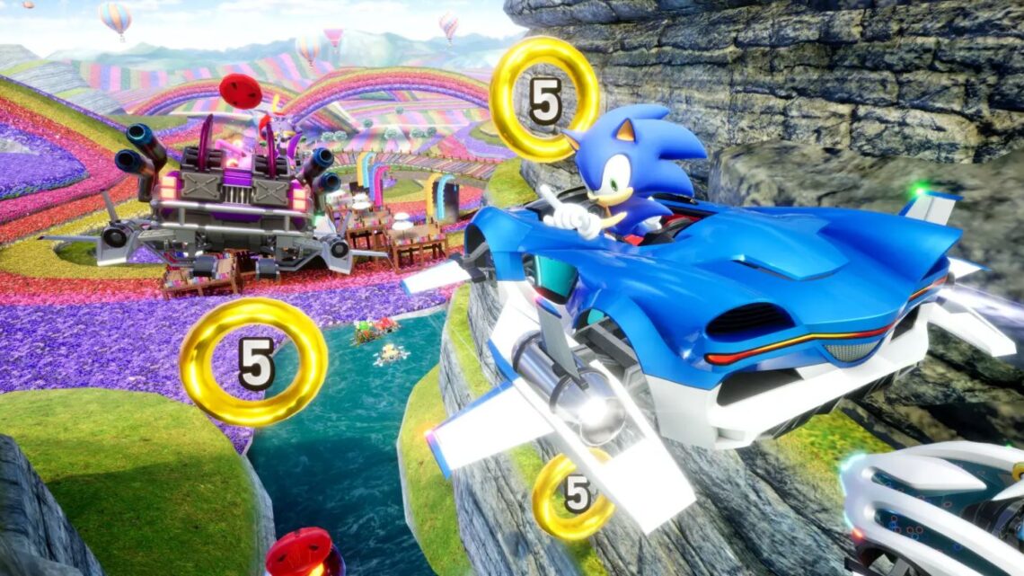 Sonic boss Takashi Iizuka says deep cut Sonic characters could join CrossWorlds as future DLC