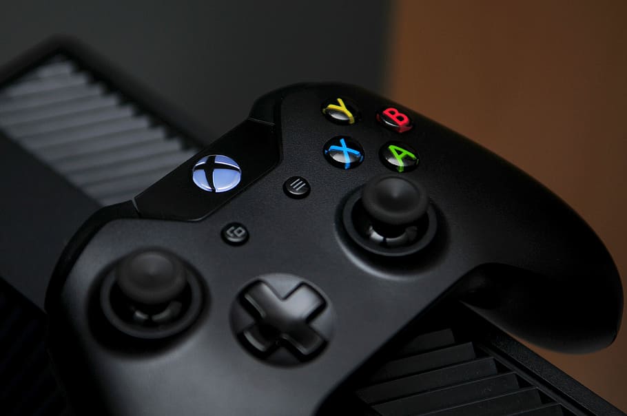 Ex-FTC Chair Blasts Microsoft as Xbox Game Pass Ultimate Price Hikes Hit Players Ex-FTC Chair Blasts Microsoft as Xbox Game Pass Ultimate Price Hikes Hit Players