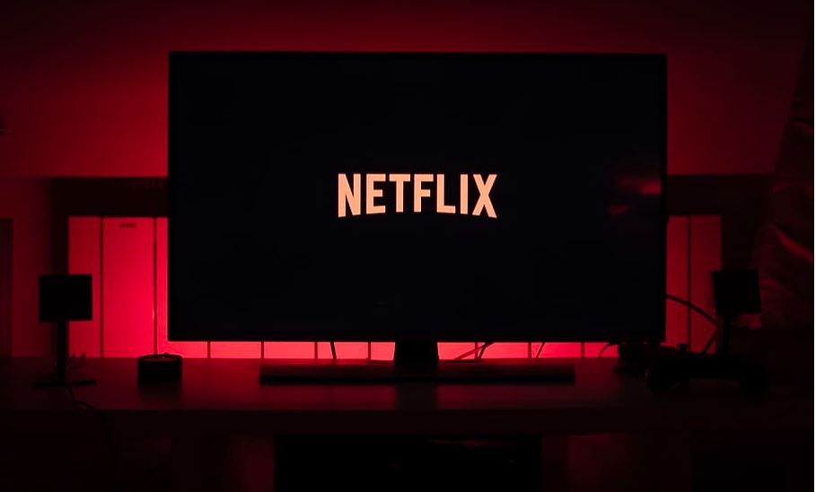 Netflix’s Rapid Rise: 10 Landmark Series That Made Streaming TV a Global Powerhouse